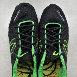 NEWTON W033212 Women's Black and Green running shoes, size 9.5